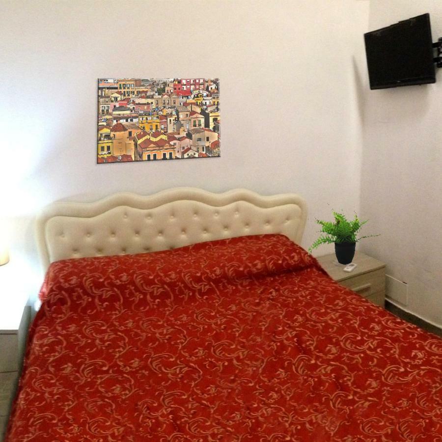 Boutique Oriente Express Hotel Cagliari Luaran gambar