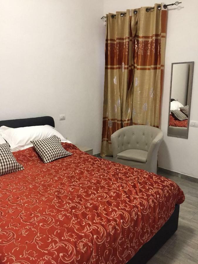 Boutique Oriente Express Hotel Cagliari Luaran gambar